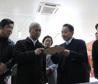 九江市委書(shū)記楊偉東蒞臨仙客來(lái)公司調(diào)研