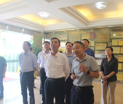 江西省人大常委會(huì)委員、省人大監(jiān)察司法委副主任委員何剛一行蒞臨仙客來調(diào)研知識(shí)產(chǎn)權(quán)創(chuàng)建工作