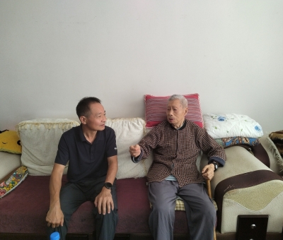 致敬英雄！潘新華一行中秋走訪慰問(wèn)抗戰(zhàn)英雄張大燕